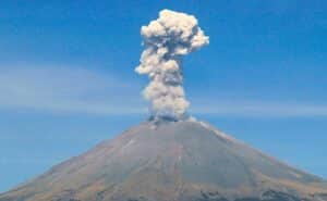 UPAEP crea nanosatélite para estudiar volcanes