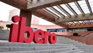 Tras protesta, IBERO asegura que talleres no se han cancelado