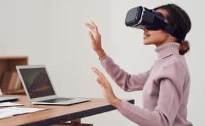 CENTRO y Meta te capacitan en VR y AR
