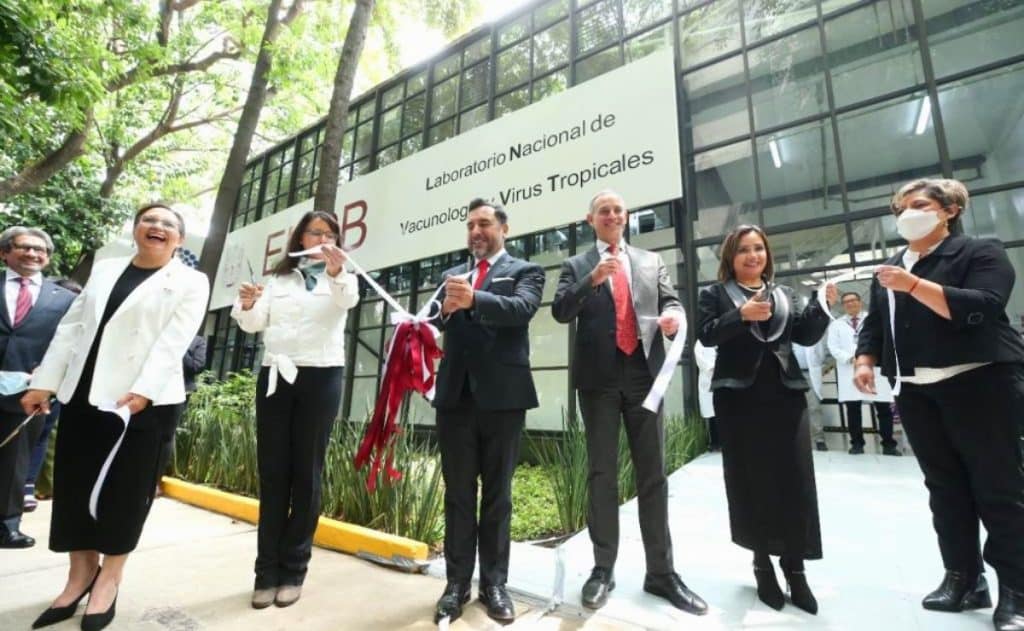 IPN y Conacyt impulsan desarrollo de vacunas con nuevo laboratorio