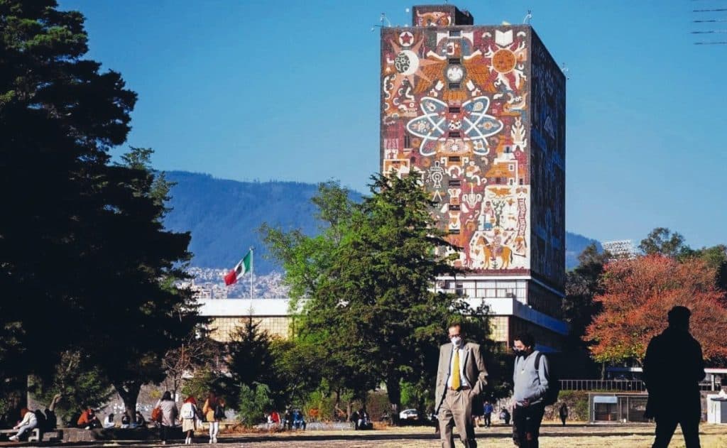 UNAM confirma regreso a clases presenciales ante quinta ola de Covid