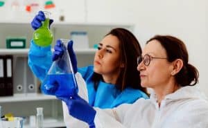 IPN y Julieta Fierro: ¿cómo impulsar a las mujeres en la ciencia?