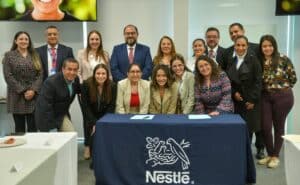 Nestlé impartirá clases en la UNAM; busca integrar a estudiantes al mercado laboral