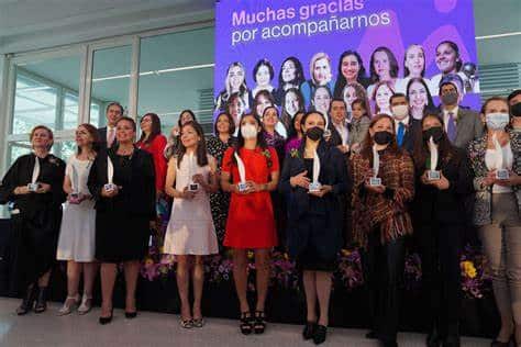 “Mujeres que hacen historia”: Tec de Monterrey abre convocatoria para el Premio Mujer Tec 2023