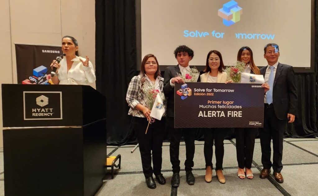 premian proyectos innovadores de estudiantes