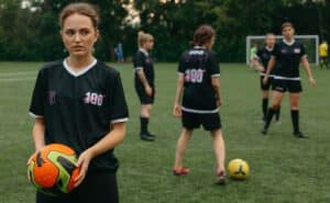 ¿Las mujeres no juegan futbol? UAM analiza estereotipos de género en este deporte