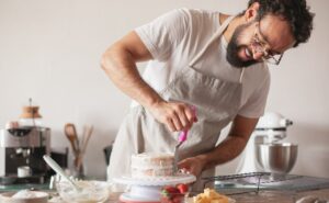 ¿Tienes un negocio? Emprende con este taller en línea de la UAM