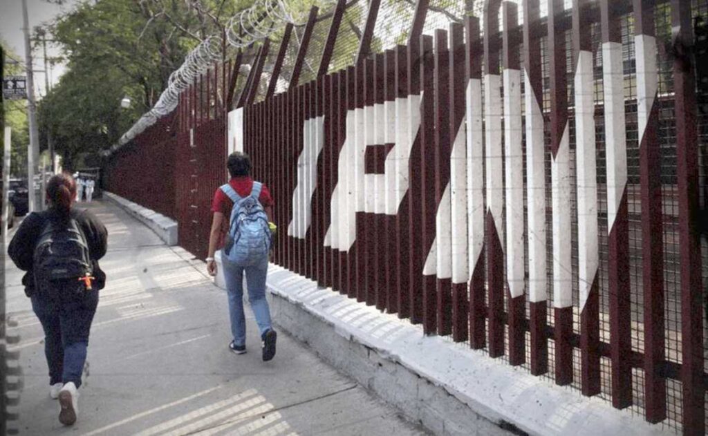 IPN garantiza entrega de becas Elisa Acuña