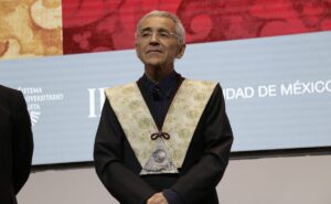 Dr. Francisco José de Roux R