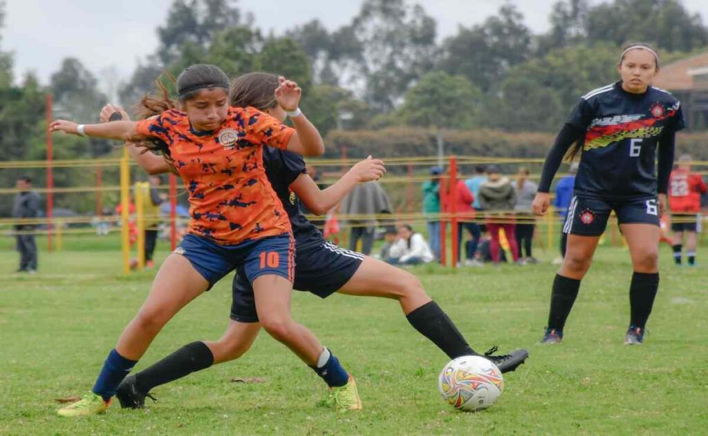 Por qué el futbol femenil no recibe la misma atención que el varonil