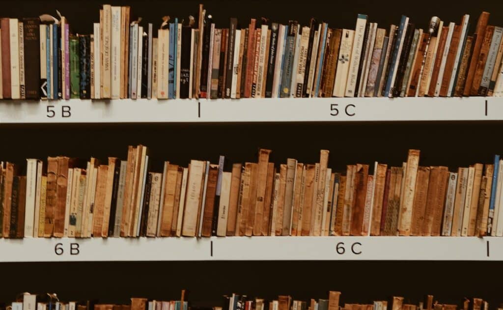 ¿Te interesa la filosofía? Aquí los mejores libros para adentrarte