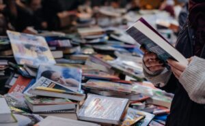 Remate de libros UNAM ofrecerá hasta 80% de descuento; aquí fecha y lugar