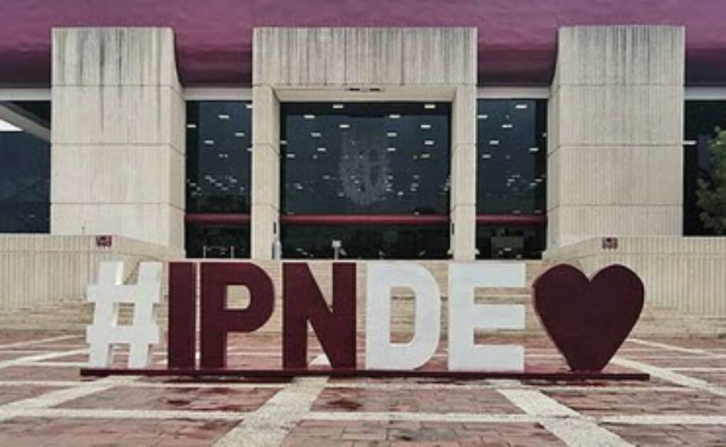 ¿Estudias en el IPN? Estas son las becas que ofrece el Poli