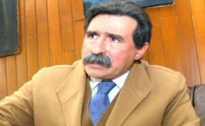 ¿Quién es Ambrosio Francisco Javier Velasco Gómez, aspirante a la rectoría de la UNAM?