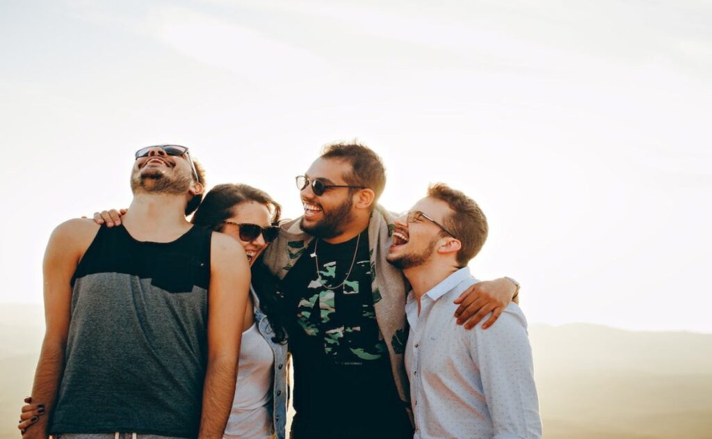 ¿Cuáles son los tres tipos de amigos que te dan la felicidad? Harvard responde