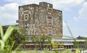 ¿Cuánto gana un profesor de la UNAM?