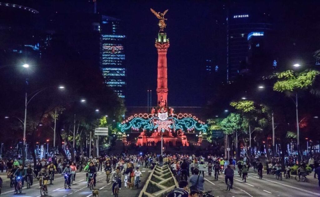 Lánzate al Paseo Nocturno Navideño en bici; fecha y lugar