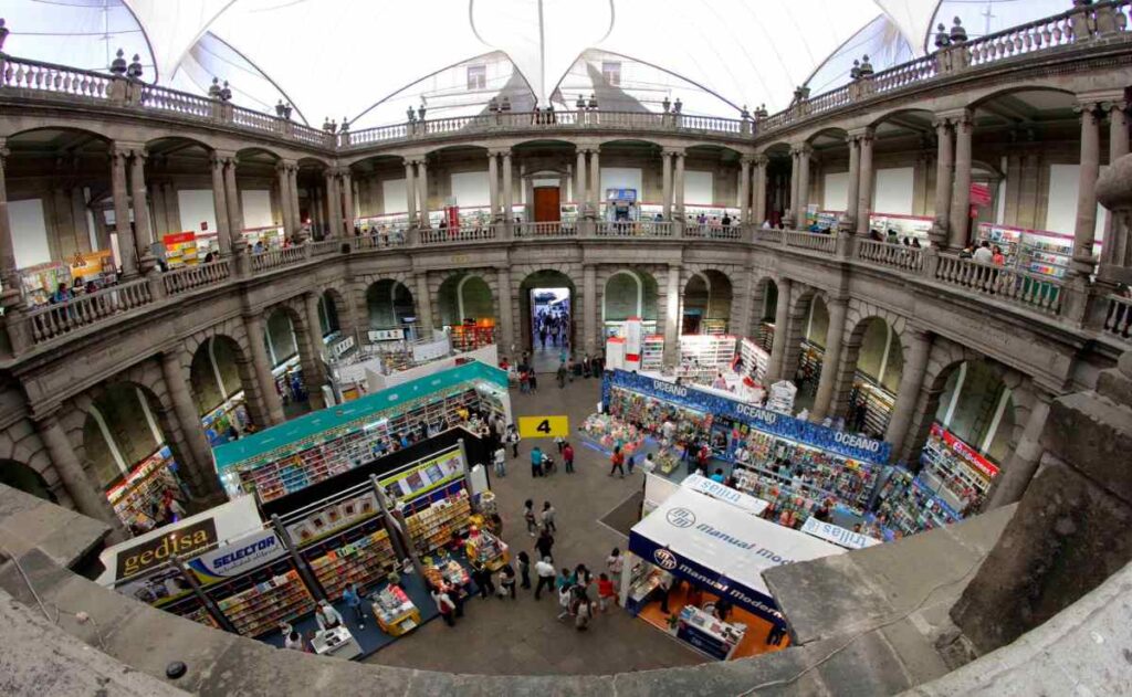 Participa como becario en la 45 FIL Palacio de Minería; aquí te decimos cómo