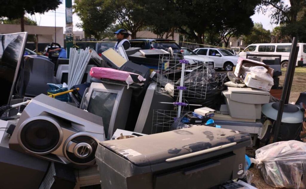 Evita contaminar el medio ambiente y participa en el Reciclatrón de la UNAM