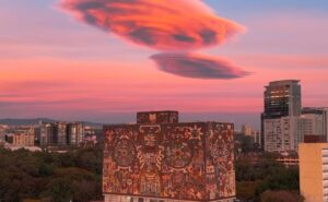 ¿Por qué el cielo se ve rojo al atardecer? UNAM responde