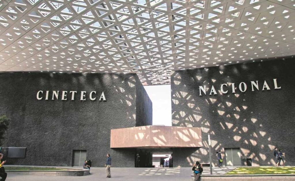 Hay chamba en la Cineteca; estos son los requisitos