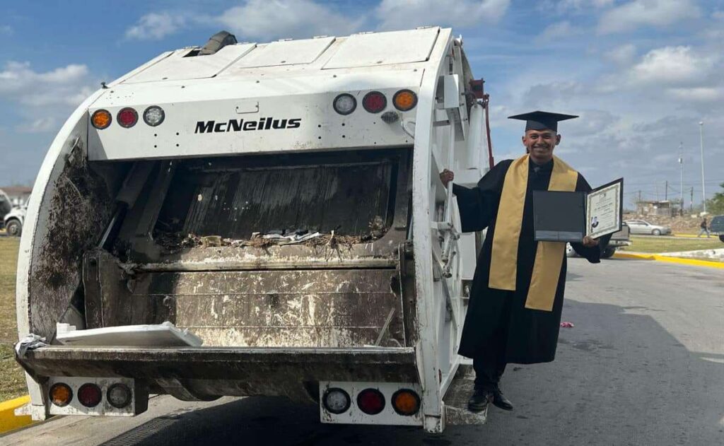 Joven que trabaja como recolector de basura se gradúa y así fueron sus fotos