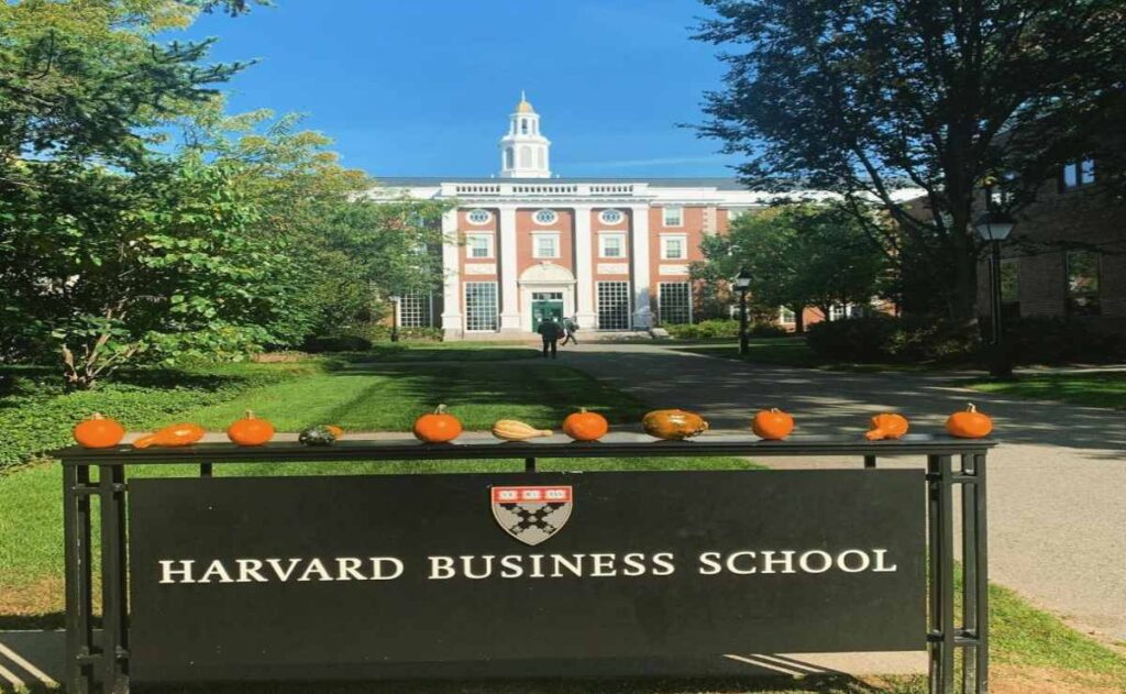 ¿Cuál es el promedio para entrar a Harvard?