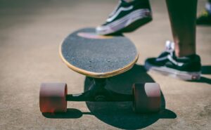 ¿No sabes patinar? El Injuve tiene clases de skate gratis