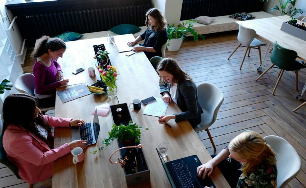 Mujeres líderes UIN