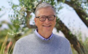 Así es como la educación cambiará con la IA, según Bill Gates