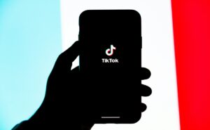 Aprende a vender en TikTok: los cursos que causan furor en China