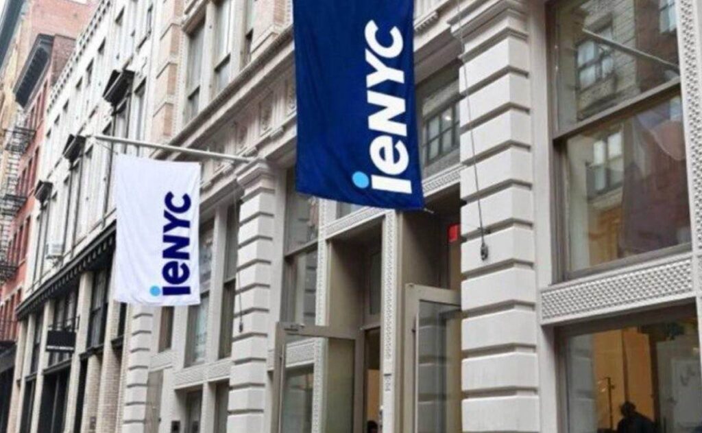 Aprovecha estas becas y estudia en IE New York College