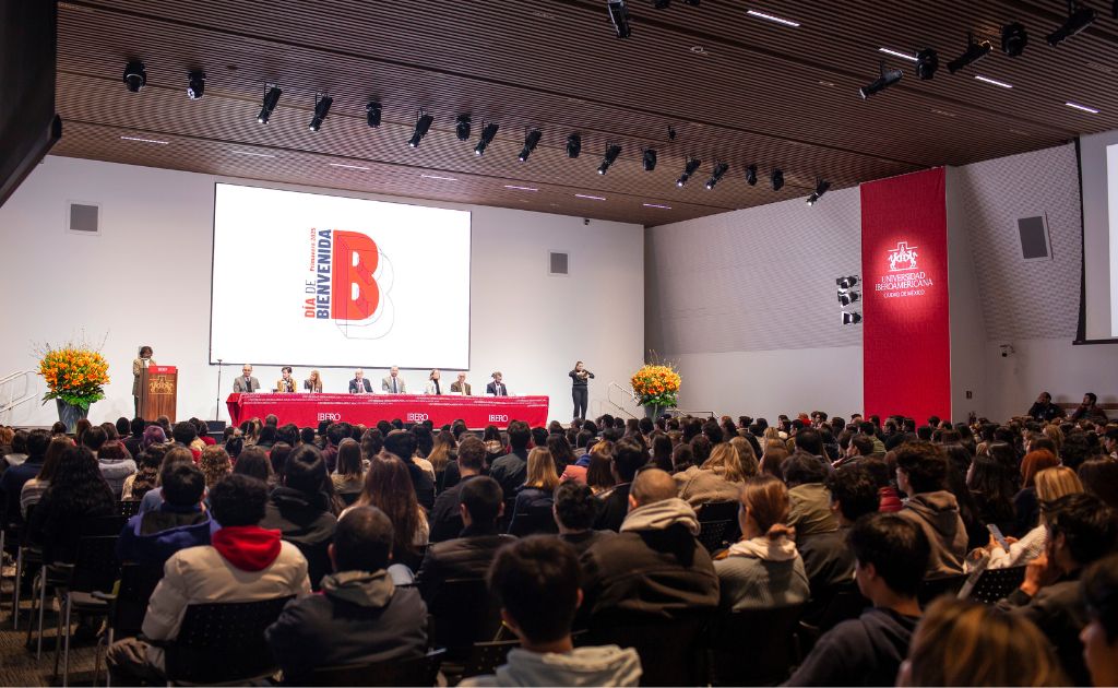 IBERO da la bienvenida a una nueva generación de estudiantes