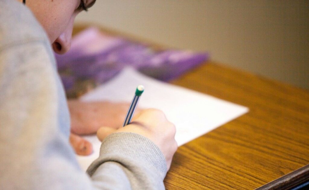 cómo obtener el certificado de bachillerato con un solo examen