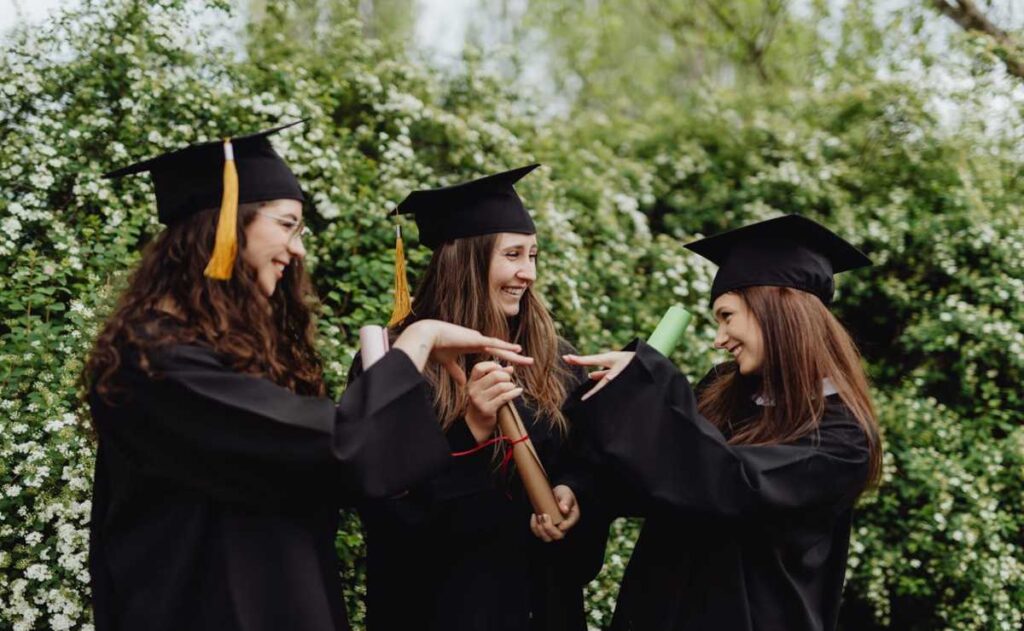 Qué carreras estudian las mujeres