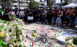 FES Aragón rinde homenaje a exalumnos que fallecieron en el AXE Ceremonia 