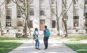 ¿Cómo enfrentar el cambio de prepa a universidad? 