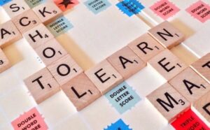 ¿Estudiarás inglés en el extranjero? Conoce los principales errores al buscar un curso