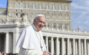 ¿Qué estudió el papa Francisco antes de ser sacerdote? 