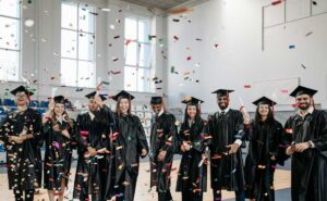 ¿Qué hacer si no quieres tener fiesta de graduación?