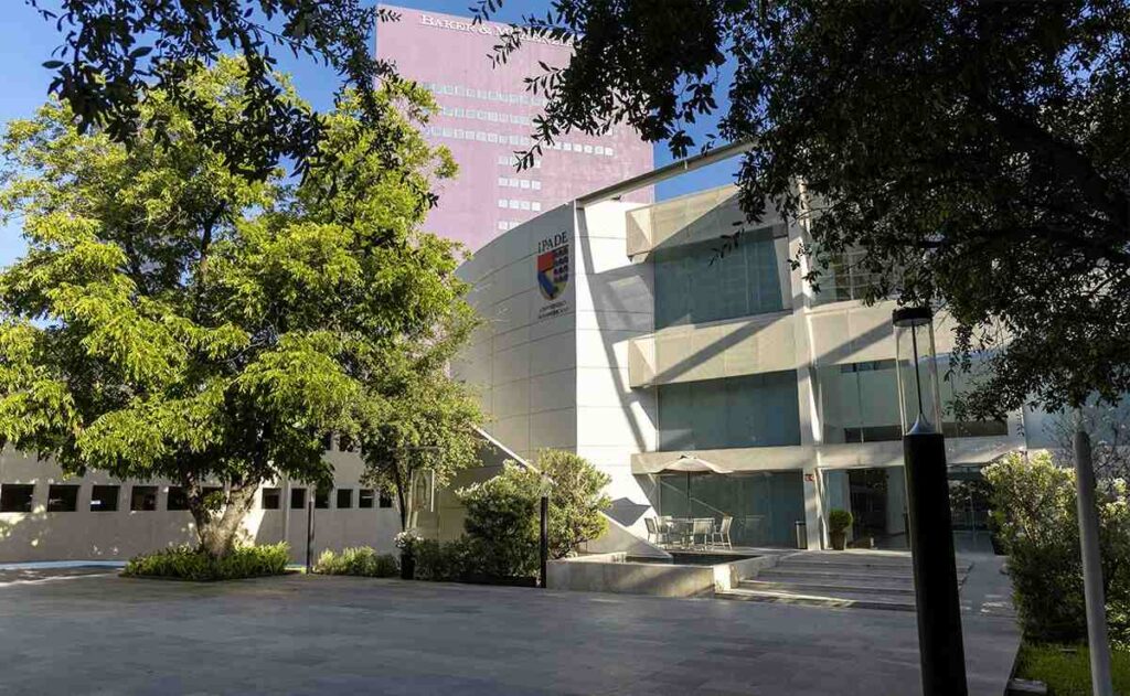 IPADE mejor universidad de negocios