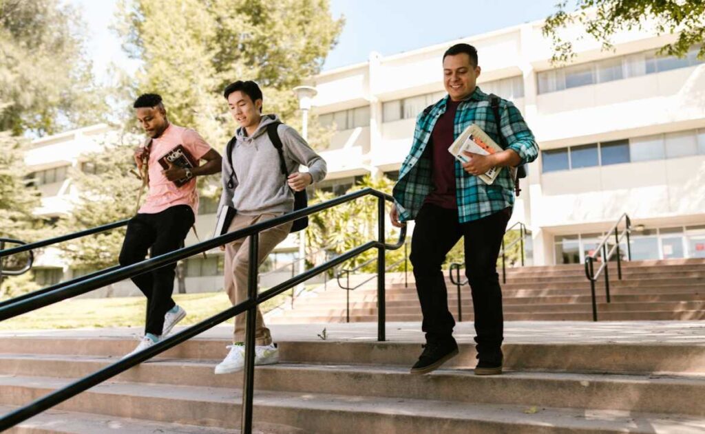 ¿Qué universidades no hacen examen de admisión en México? 