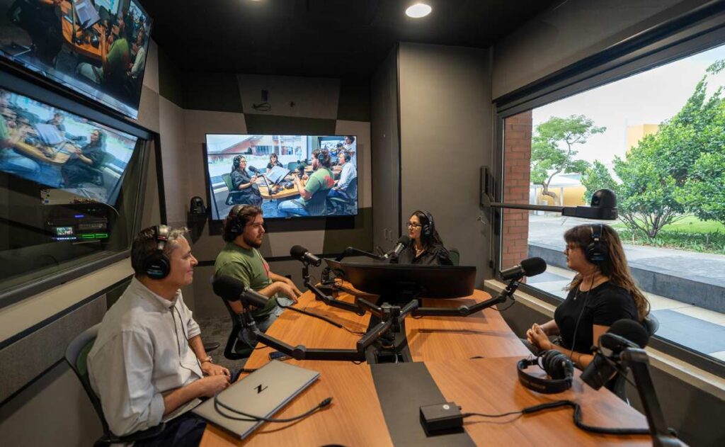 radio ITESO (3)