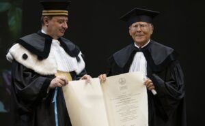 Giorgio Armani: de ‘renunciar’ a ser doctor a recibir un honoris causa