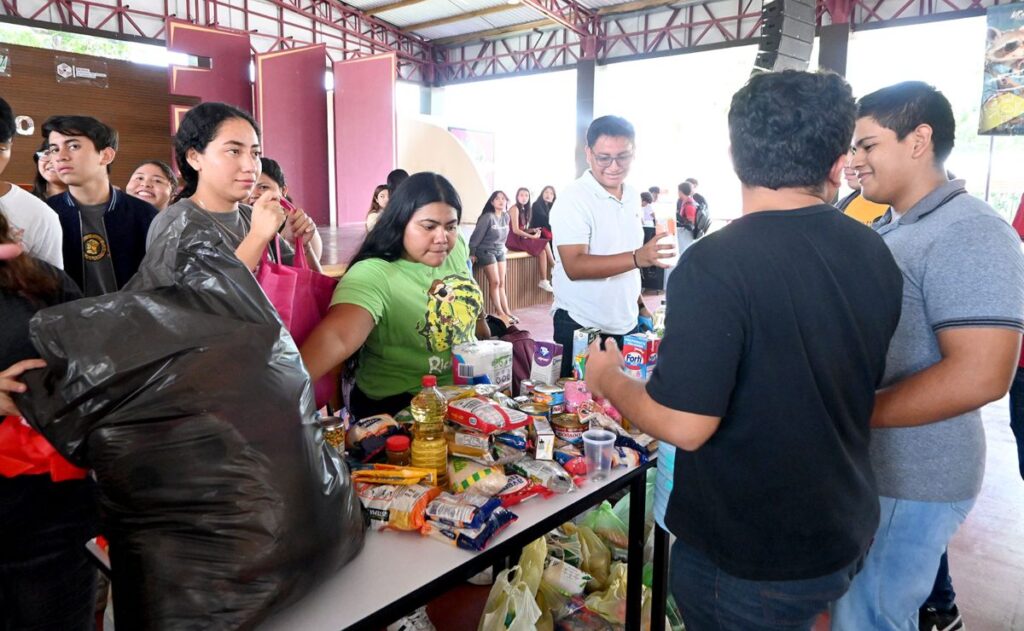 centro-de-acopio-inundaciones