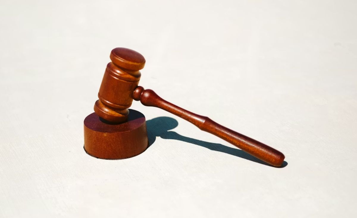 De México a Stanford: el mexicano que enseña a la IA a leer la ley.