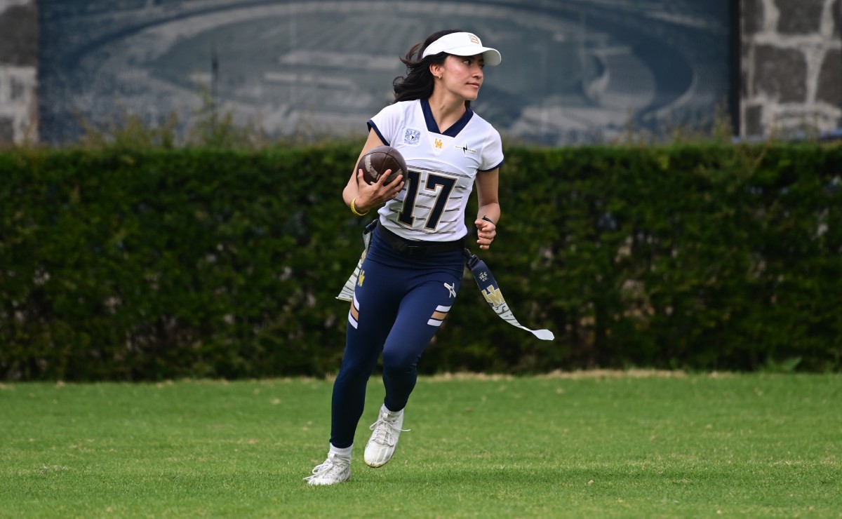 escuadra-de-flag-femenil-de-la-unam-gana-categoria-de-la-fiesta-bowl-3