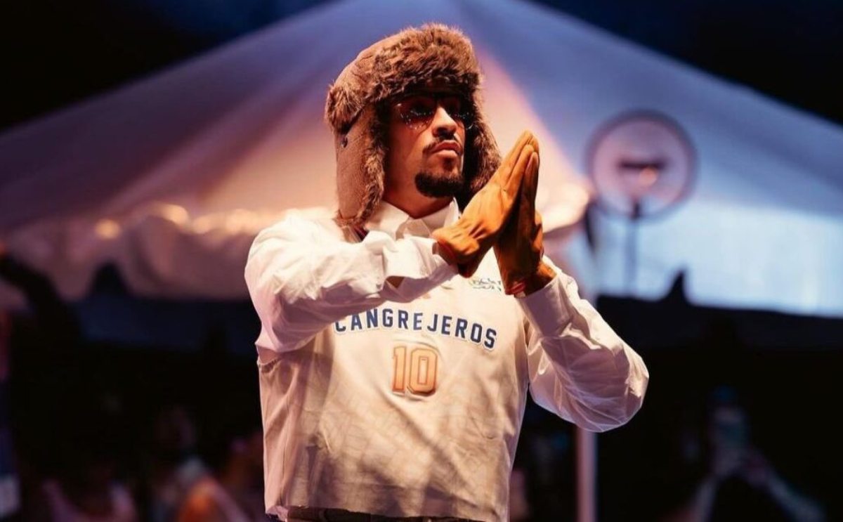 Estas son las universidades que han estudiado el impacto de Bad Bunny