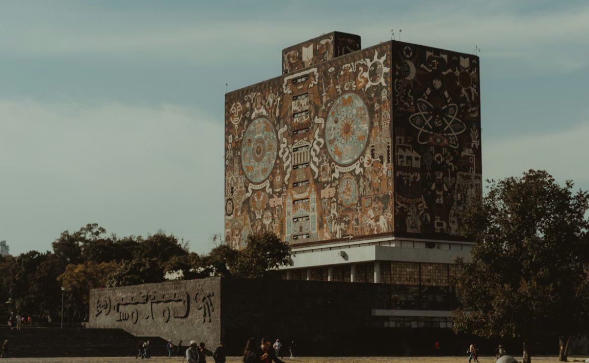 ¿Cuáles son las 14 carreras con menos aspirantes en la UNAM?