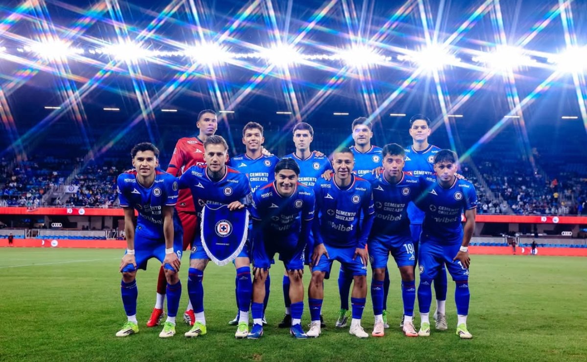 Cruz Azul se muda a Puebla; la afición resiste, pero paga caro la lealtad